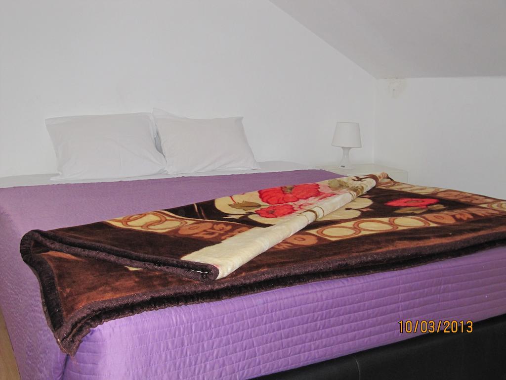 Go Hostel Lisboa الغرفة الصورة